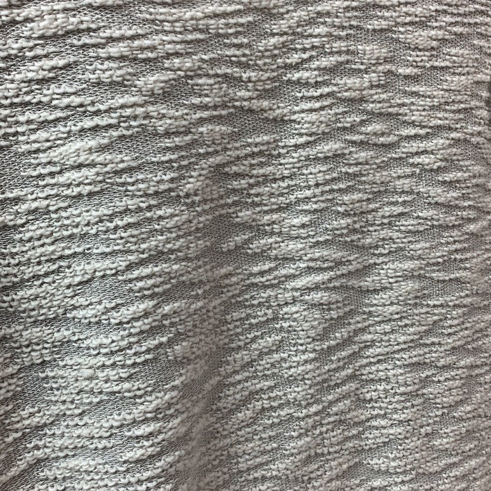 Kenar - Detailed Textured Top - Picture 3 of 5